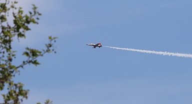 SOLOTÜRK ve Türk Yıldızlar'ından Samsun'da çevre tanıma uçuşu