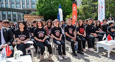 Stanford, Oxford, Columbia'dan kabul alan öğrenciler İstanbul'da buluştu