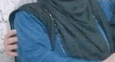 Sürücüsünün geri manevra yaptığı otomobilin altında kalan kadın öldü