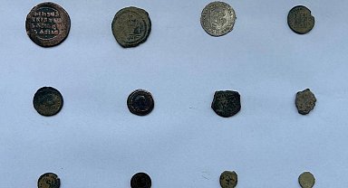 Tarihi eser operasyonunda 12 sikke ve 14 tarihi eser ele geçirildi