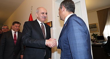 TBMM Başkanı Kurtulmuş, Özel'i ziyaret etti