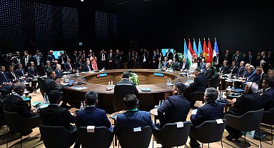 TDT Budapeşte Gayriresmi Zirvesi Bildirisi'nde, KKTC'nin Türk dünyasının ayrılmaz parçası olduğu vurgulandı