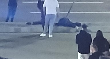 Trafik levhasına çarpan motosikletteki 2 kişi hayatını kaybetti