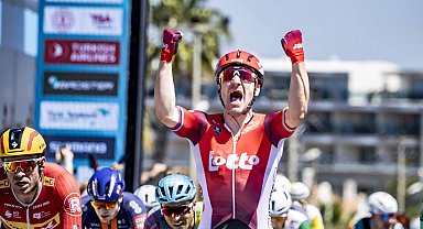 TUR'un Selçuk-Çeşme etabını Elia Viviani kazandı