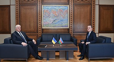 Ukrayna Dışişleri Bakanı Sybiha, Azerbaycan Dışişleri Bakanı Bayramov ile görüştü