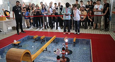 Uluslararası MEB Robot Yarışması'nda öğrenciler, ilk kez su üstü kategorisinde yarışıyor