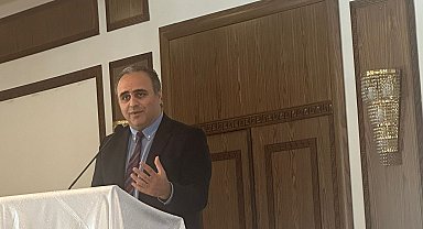 Ural Aküzüm, Futbolda Güvence Sistemi ve Kalite Yönetimi sempozyumunda konuştu