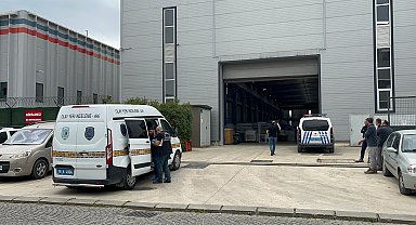 Vincin taşıdığı malzemenin altında kalan işçi öldü