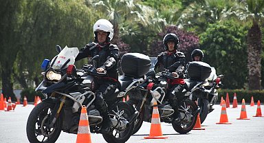 Yunus adaylarının zorlu eğitimi