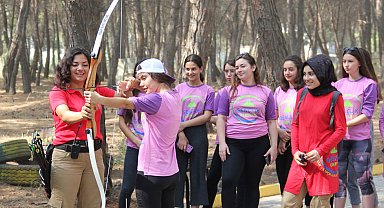 300 bin öğrenci gençlik kamplarında olacak