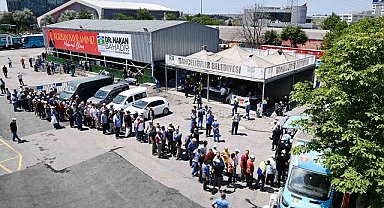 'Bahçelievler Çobançeşme kurbanlık pazarında kesim işlemleri modern tesiste yapıldı'