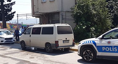 'Uygunsuz giyinme' tartışmasında komşusunu sapayla yaraladı