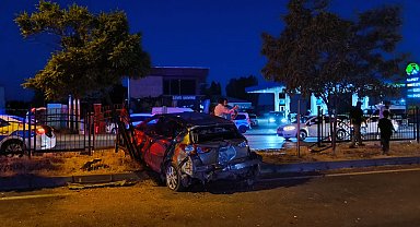 4 aracın karıştığı zincirleme kazada 1'i bebek 5 yaralı