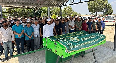 Adana'da, sulama kanalına düşen kamyonette baba ve 2 kızı hayatını kaybetti