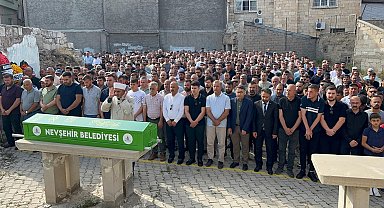 Aksaray'da sıcak hava balonu sürüklendi; pilot öldü