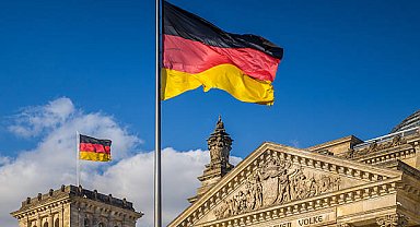 Almanya: İsrail savaş uçaklarına yakıt ikmali yapılmadı