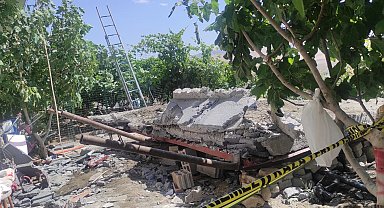 Altında yemek yedikleri balkon çöktü: 3 ölü, 3'ü ağır 6 yaralı