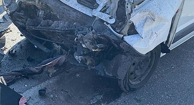 Anne ve oğlu kazada yaşamını yitirdi