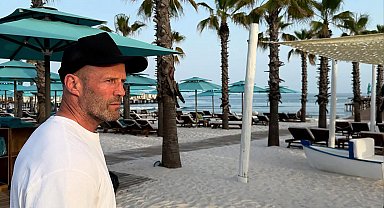 Antalya'da tatil yapan Jason Statham'dan 'Geri dönmek harika' paylaşımı