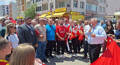 Avrupa şampiyonu Eylem Engin, Edirne'de coşkuyla karşılandı