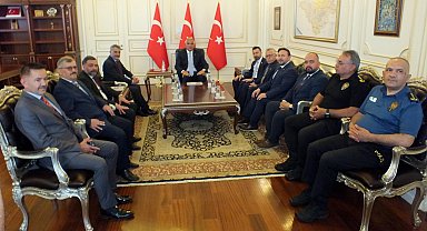 Bakan Ersoy, Yozgat'ta belediye başkanları ile toplantı yaptı