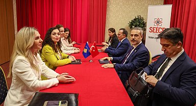 Bakan Fidan, Kosova Cumhurbaşkanı Osmani-Sadriu ile görüştü