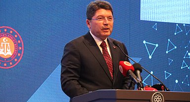 Bakan Tunç: İnsan kaynağımızın güçlü olması lazım
