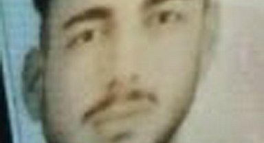 Bariyere çarpan motosikletin sürücüsü motokurye öldü