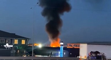 Bursa'da geri dönüşüm tesisinde çıkan yangın kısa sürede söndürüldü