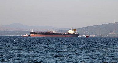 Çanakkale Boğazı'nda gemi arızası; boğaz trafiğe kapatıldı