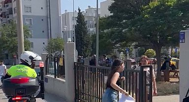 Çanakkale'de sınava geç kalan öğrencileri polisler yetiştirdi