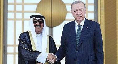 Cumhurbaşkanı Erdoğan, Kuveyt Devlet Emiri El Sabah ile görüştü