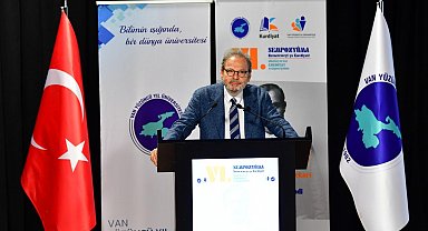 Cüneyd Zapsu, gençlerle buluştu