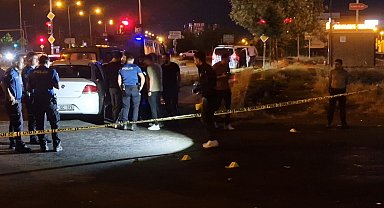 Diyarbakır'da 2 grup arasında silahlı kavga; 3 yaralı