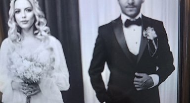 Düğüne giderken kazada ölen çift, toprağa verildi