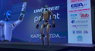 Dünya Kadın Mühendisler Günü'nde insansı robot 'Civan' selam verdi, dans etti