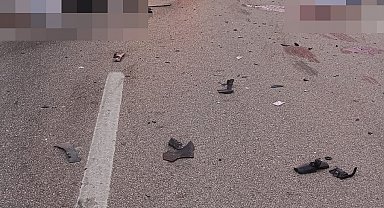 Emniyet şeridindeki TIR'a otomobil çarptı: 4 ölü