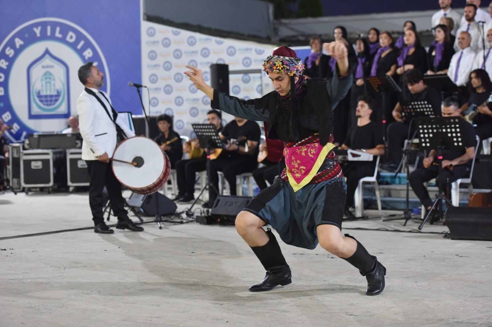 ERGUVAN’DAN GÖRKEMLİ FİNAL