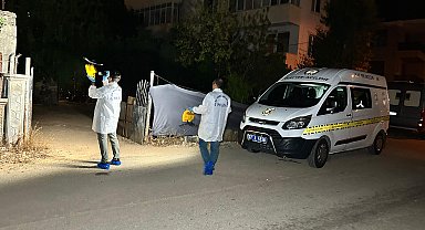 Evinin bahçesinde tabancayla vuruldu, hastanede öldü