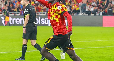 Göztepe'de Solet belirsizliği