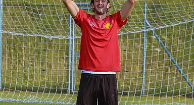 Göztepe'ye iki sambacı geliyor