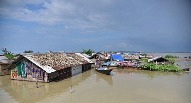 Hindistan'da sel: 30 ölü