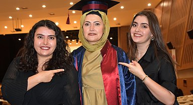 İki kanseri yendi, 49 yaşında üniversiteyi birincilikle bitirdi