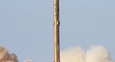 İran, İsrail'e yeni füze saldırıları başlattı