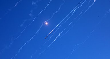 İran'dan İsrail'e füze saldırısı başladı Ek bilgi