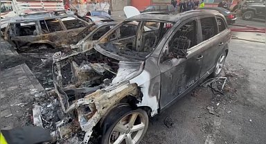 İstanbul - Ataşehir'de sanayi sitesinde çıkan yangında çok sayıda araç yandı