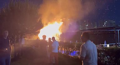 İstanbul- Avcılar'da düğüne katılanların attığı sigara izmariti parkta yangın çıkardı