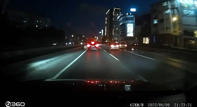 İstanbul - Kağıthane D-100 Karayolunda motosiklet kazası kamerada