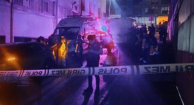 İstanbul-Kağıthane'de düğün çıkışı tartıştığı yakınını başına taşla vurarak öldürdü