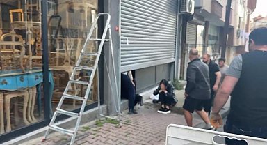 İstanbul - Kağıthane'de kuaför İbrahim Aygün iş yerinde ölü bulundu; ailesi sinir krizi geçirdi